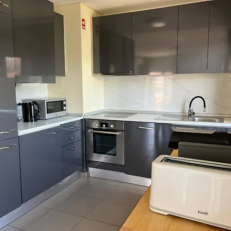 Paraiso Sol Da Rocha Bl B アパート